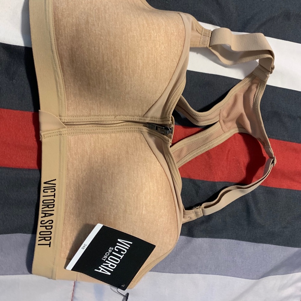 Victoria’s Secret Incredible lightweight